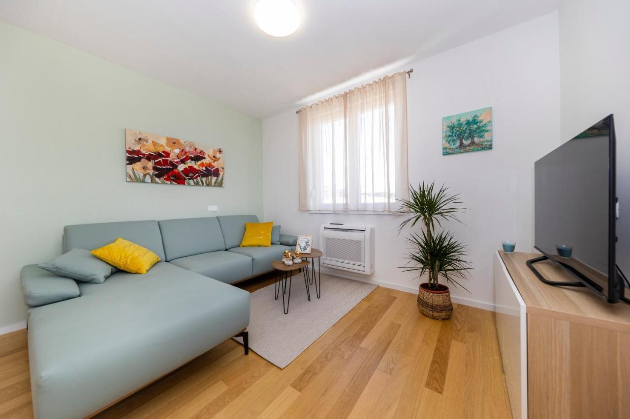 Deluxe Apartment Zara Eksteriør bilde